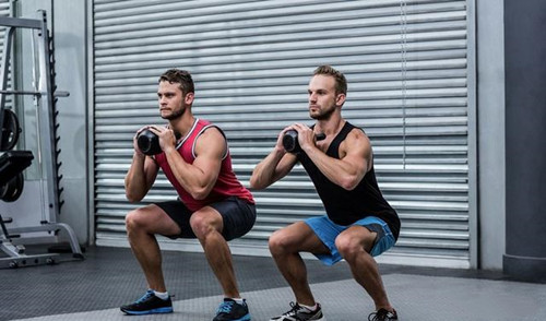 深蹲.jpg 深蹲.jpg